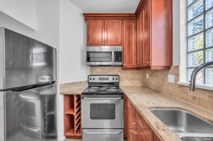 Photo 14 at 110 - 125 W 18th Street, Central Lonsdale, North Vancouver