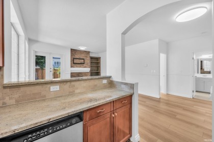 Photo 15 at 110 - 125 W 18th Street, Central Lonsdale, North Vancouver
