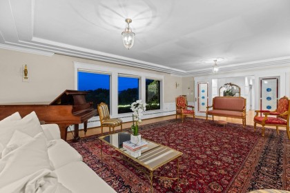 Photo 4 at 5550 Nw Marine Drive, University VW, Vancouver West