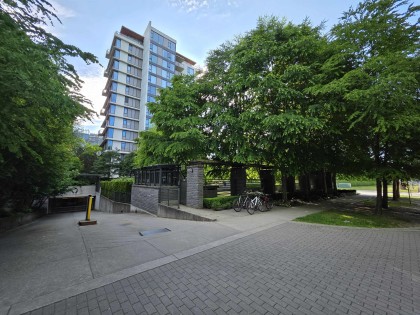 Photo 3 at 302 - 5868 Agronomy Road, Vancouver West