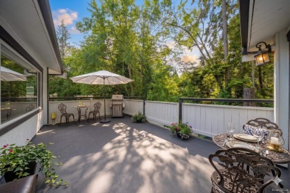 Photo 11 at 3870 Emerald Drive, Edgemont, North Vancouver