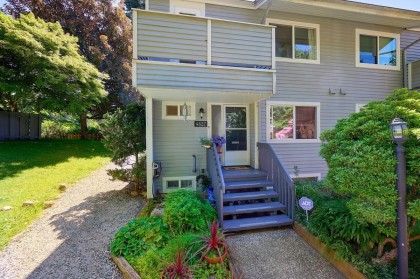 Photo 2 at 4627 Hoskins Road, Lynn Valley, North Vancouver