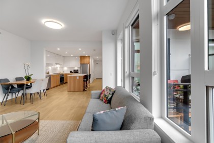 Photo 6 at 303 - 715 W 15th Street, Mosquito Creek, North Vancouver
