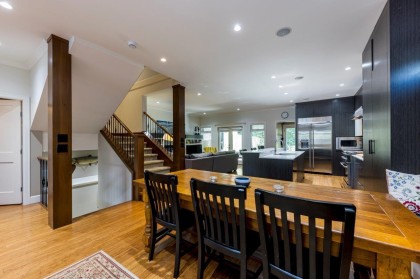 Photo 3 at 1426 Draycott Road, Lynn Valley, North Vancouver