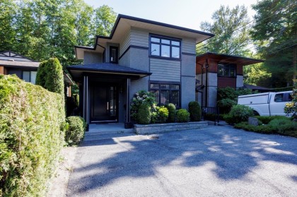 Photo 1 at 1426 Draycott Road, Lynn Valley, North Vancouver
