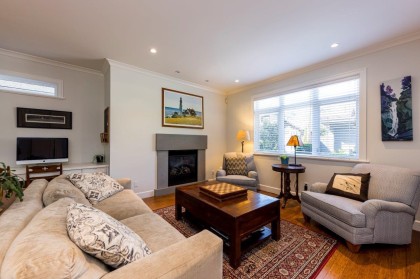 Photo 5 at 1426 Draycott Road, Lynn Valley, North Vancouver