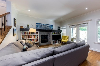Photo 10 at 1426 Draycott Road, Lynn Valley, North Vancouver
