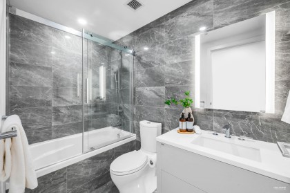 Photo 17 at 301 - 1331 Marine Drive, Ambleside, West Vancouver