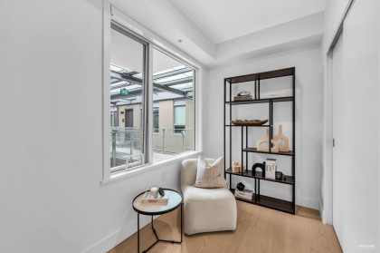 Photo 14 at 301 - 1331 Marine Drive, Ambleside, West Vancouver