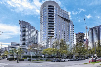 Photo 2 at 305 - 560 Cardero Street, Coal Harbour, Vancouver West