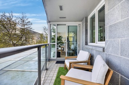 Photo 36 at 305 - 560 Cardero Street, Coal Harbour, Vancouver West