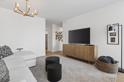 Photo 4 at 305 - 560 Cardero Street, Coal Harbour, Vancouver West