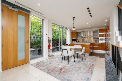 Photo 2 at 1163 W Cordova Street, Coal Harbour, Vancouver West