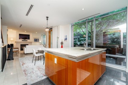 Photo 7 at 1163 W Cordova Street, Coal Harbour, Vancouver West