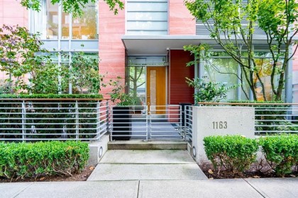 Photo 1 at 1163 W Cordova Street, Coal Harbour, Vancouver West