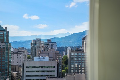 Photo 18 at 2504 - 565 Smithe Street, Downtown VW, Vancouver West