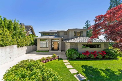 Photo 1 at 2668 Haywood Avenue, Dundarave, West Vancouver