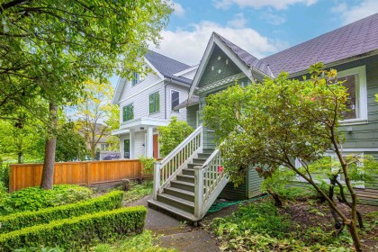 Photo 3 at 3012 W 14th Avenue, Kitsilano, Vancouver West