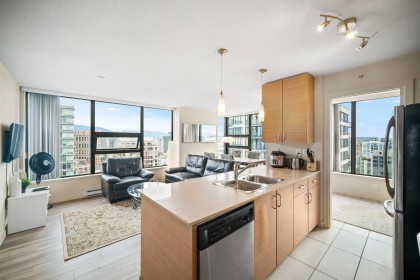 Photo 5 at 3104 - 928 Homer Street, Yaletown, Vancouver West