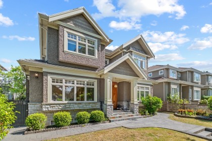 Photo 2 at 1529 W 61st Avenue, South Granville, Vancouver West