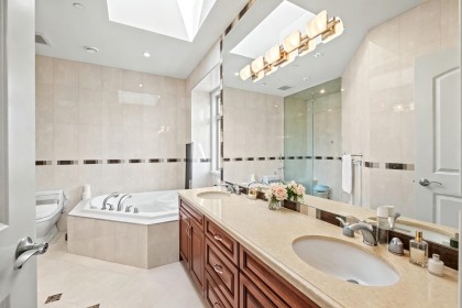 Photo 19 at 1529 W 61st Avenue, South Granville, Vancouver West