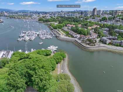 Photo 2 at 1185 Forge Walk, Vancouver West