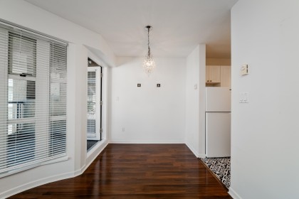 Photo 16 at 202 - 3673 W 11th Avenue, Kitsilano, Vancouver West