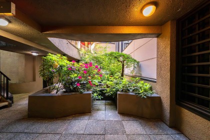 Photo 3 at 202 - 3673 W 11th Avenue, Kitsilano, Vancouver West