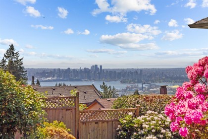 Photo 3 at 3782 Lonsdale Avenue, Upper Lonsdale, North Vancouver