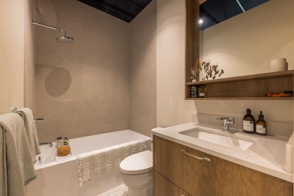 Photo 12 at 419 - 133 W 49th Avenue, Oakridge VW, Vancouver West