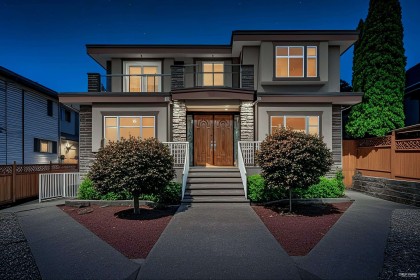 Photo 2 at 648 E 3rd Street, Lower Lonsdale, North Vancouver
