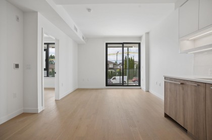 Photo 12 at 208 - 8398 Oak Street, Marpole, Vancouver West