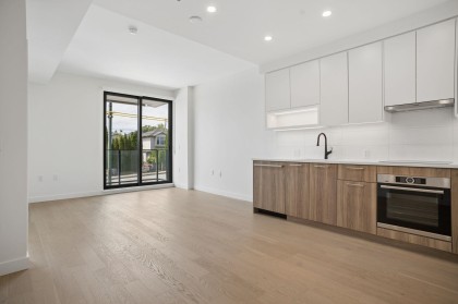 Photo 10 at 208 - 8398 Oak Street, Marpole, Vancouver West