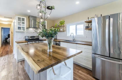 Photo 7 at 401 Raindance Crescent, Park Royal, West Vancouver