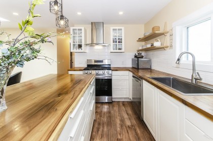 Photo 8 at 401 Raindance Crescent, Park Royal, West Vancouver
