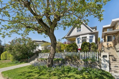 Photo 3 at 408 E 2nd Street, Lower Lonsdale, North Vancouver