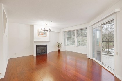 Photo 5 at 6 - 6262 Ash Street, Vancouver West