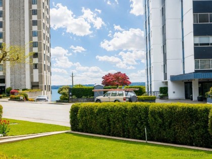 Photo 31 at 1 - 2243 Bellevue Avenue, Dundarave, West Vancouver