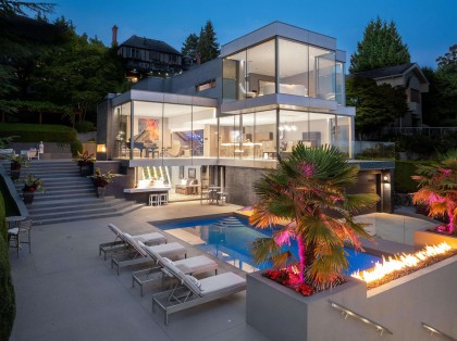 Photo 1 at 2331 Westhill Drive, Westhill, West Vancouver