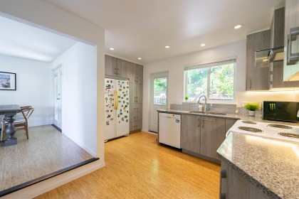 Photo 5 at 3341 Marine Drive, West Bay, West Vancouver