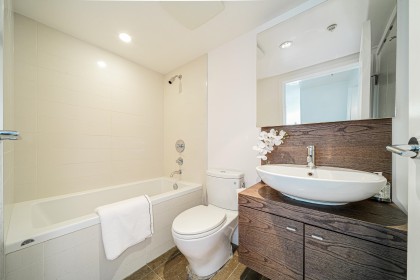 Photo 20 at 203 - 5782 Berton Avenue, University VW, Vancouver West