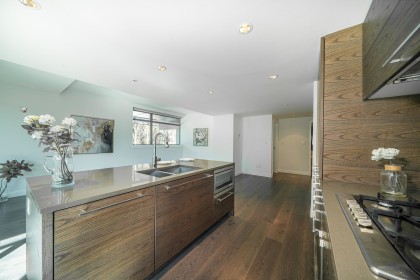 Photo 14 at 203 - 5782 Berton Avenue, University VW, Vancouver West