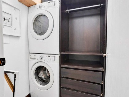Photo 40 at 1306 - 33 Chesterfield Place, Lower Lonsdale, North Vancouver