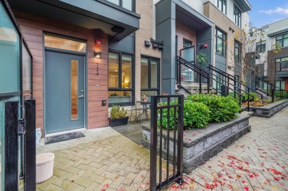 Photo 3 at 124 - 2035 Glenaire Drive, Pemberton NV, North Vancouver