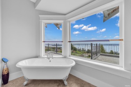 Photo 18 at 2340 Orchard Lane, Queens, West Vancouver