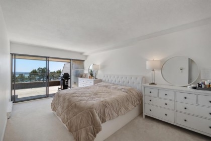 Photo 17 at 35 - 2236 Folkestone Way, Panorama Village, West Vancouver