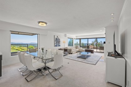 Photo 16 at 35 - 2236 Folkestone Way, Panorama Village, West Vancouver
