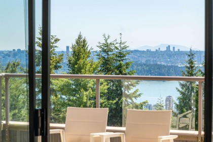 Photo 5 at 35 - 2236 Folkestone Way, Panorama Village, West Vancouver