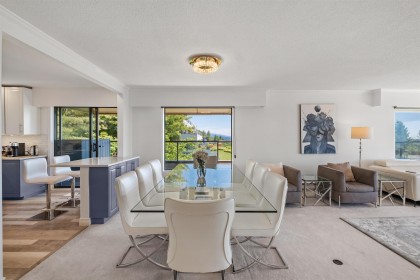 Photo 10 at 35 - 2236 Folkestone Way, Panorama Village, West Vancouver