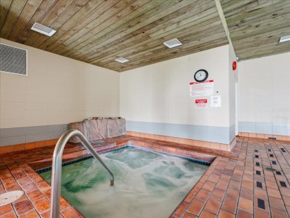 Photo 31 at 35 - 2236 Folkestone Way, Panorama Village, West Vancouver